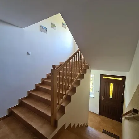 Appartement Pokoje Goscinne Wierzchucino